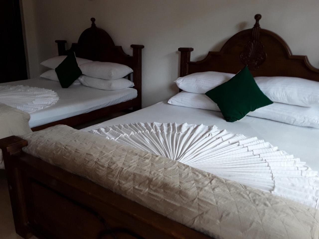 Grand Peak Hotel Ella Eksteriør billede